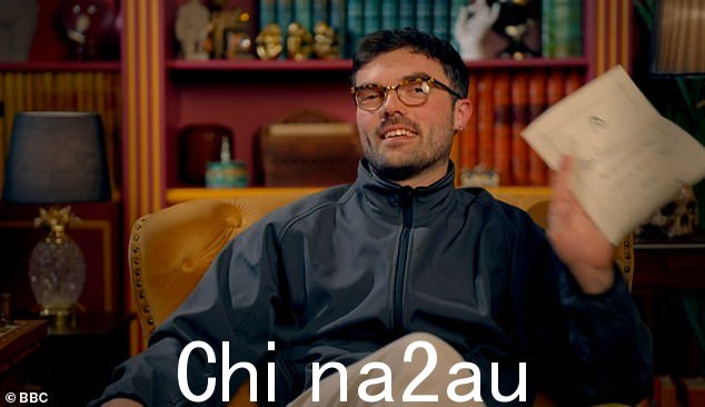 加入叛徒的决定不是这对球员来说很容易,因为他正在争论是否要拒绝他们的提议。收到信后,罗斯说:“我不想要这个,我不想要这些。”我只想玩一场愉快的游戏,忠诚到底,赢钱'