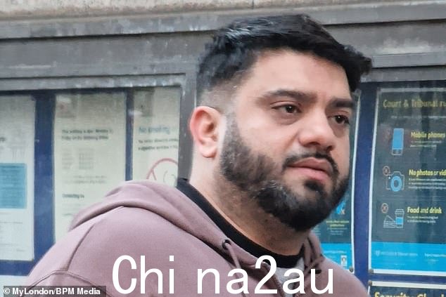 Fezan Burki,35 岁,(如图)使用 Benjamin Fox 克隆的 Coutts 银行卡与六家不同的博彩公司签约