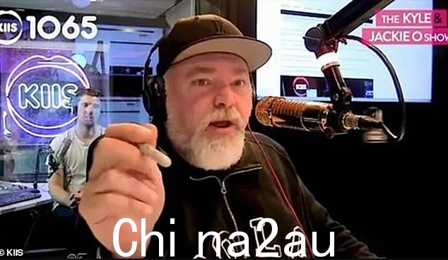 Sandilands 随后向假期的批评者发出了一条消息,说:“让我告诉你,那些对澳大利亚国庆日不满意的人,不要放假了!去工作吧”