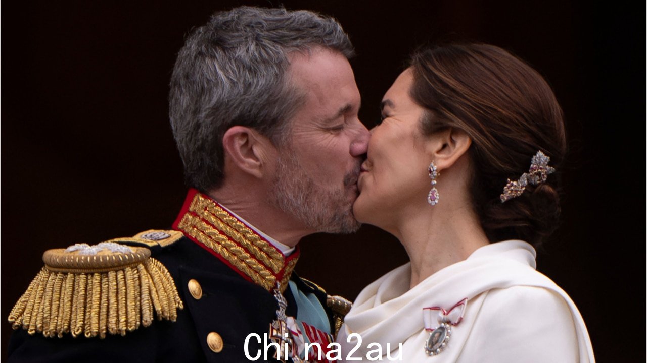 弗雷德里克国王暗示过去新回忆录中的“婚外情”” fetchpriority=