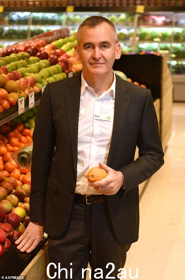 Woolworths 首席执行官 Brad Banducci 在一封内部电子邮件中告诉员工,澳大利亚国庆节商品的销量多年来一直在下滑