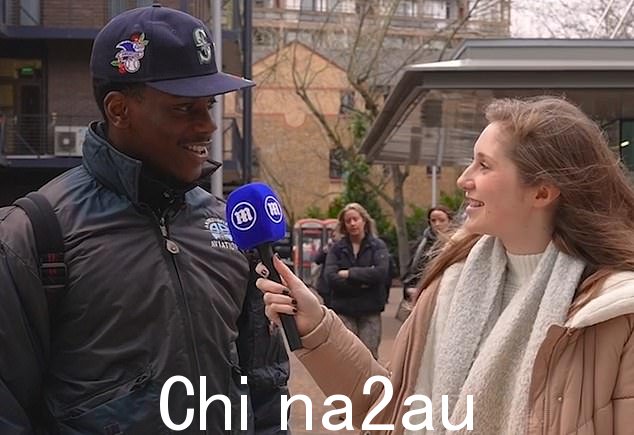 Z 世代学生告诉我们的记者,他是一只得到了奶油的猫