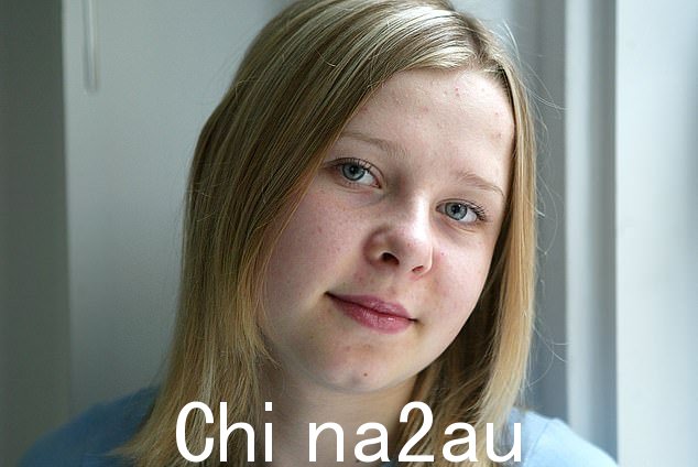 Natasha Demkina 自称拥有 X 光眼的女孩,利用她的力量诊断她能看到的人们器官的疾病