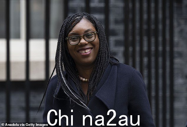 Kemi Badenoch,下任保守党领袖的热门人选之一,表示该党需要“团结在里希·苏纳克身后”
