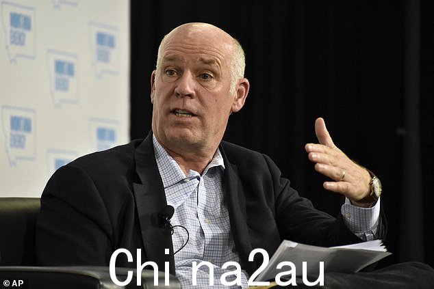 蒙大拿州州长 Greg Gianforte(如图)是一位坚定的共和党人,他加倍支持这一决定。如果 CPS 有证据表明 Jennifer 受到她父亲和继母的虐待和忽视,那么他们理应展示这一点。” class=