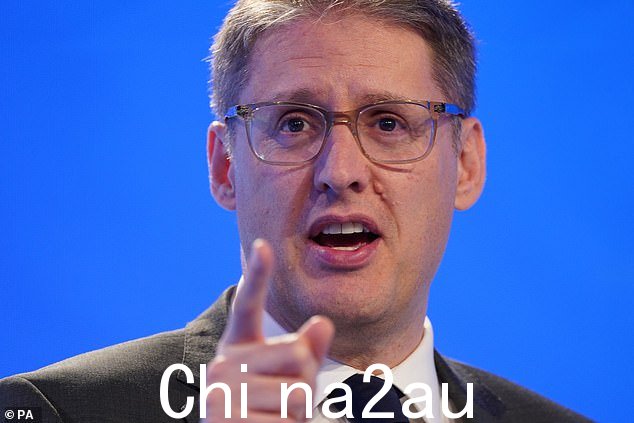 英国工业联合会表示,前总干事托尼·丹克因其行为被解雇后,已解决了他提起的法律诉讼