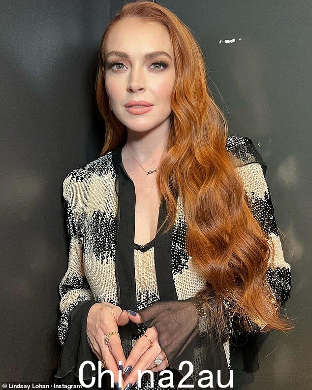 有人写道,许多人同意:'Lindsay Lohan 在这里发生了什么'