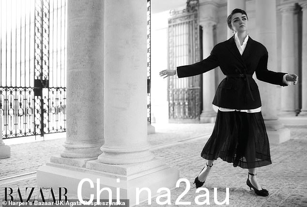 这部 10 集剧集的灵感源自真实事件,以时装设计师 Christian Dior 和 Coco Chanel 为中心,讲述他们如何应对二战的恐怖并推出现代时尚