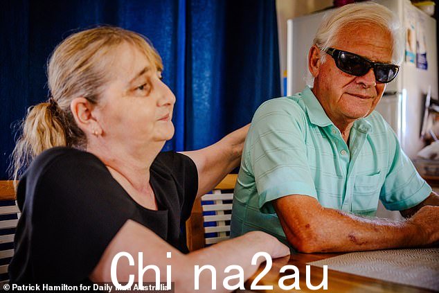 在向怀特夫人的家人(如图)和社区道歉时,母亲说“我不知道孩子们会这么做”
