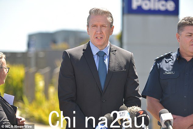 警长马克·哈特(如图)表示,警方仍在努力查明谁可能曾在墨菲女士的手机与移动电话塔失去联系的区域