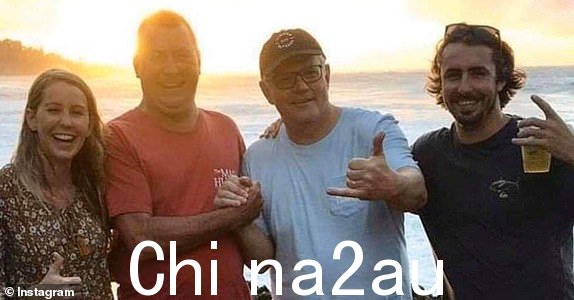 7809391 '你到底在哪里?'拉拉·宾格尔 (Lara Bingle) 猛烈抨击总理在丛林大火危机期间到夏威夷度假的非凡时刻 - 尽管他聘请她来领导标志性的旅游活动 - 10507695 - 10507925 - 10507925 - 13072921
