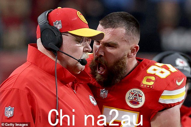 这位 34 岁的近端锋在第一节中因冲撞堪萨斯城教练安迪·里德并对这位 65 岁的教练大喊大叫而成为头条新闻