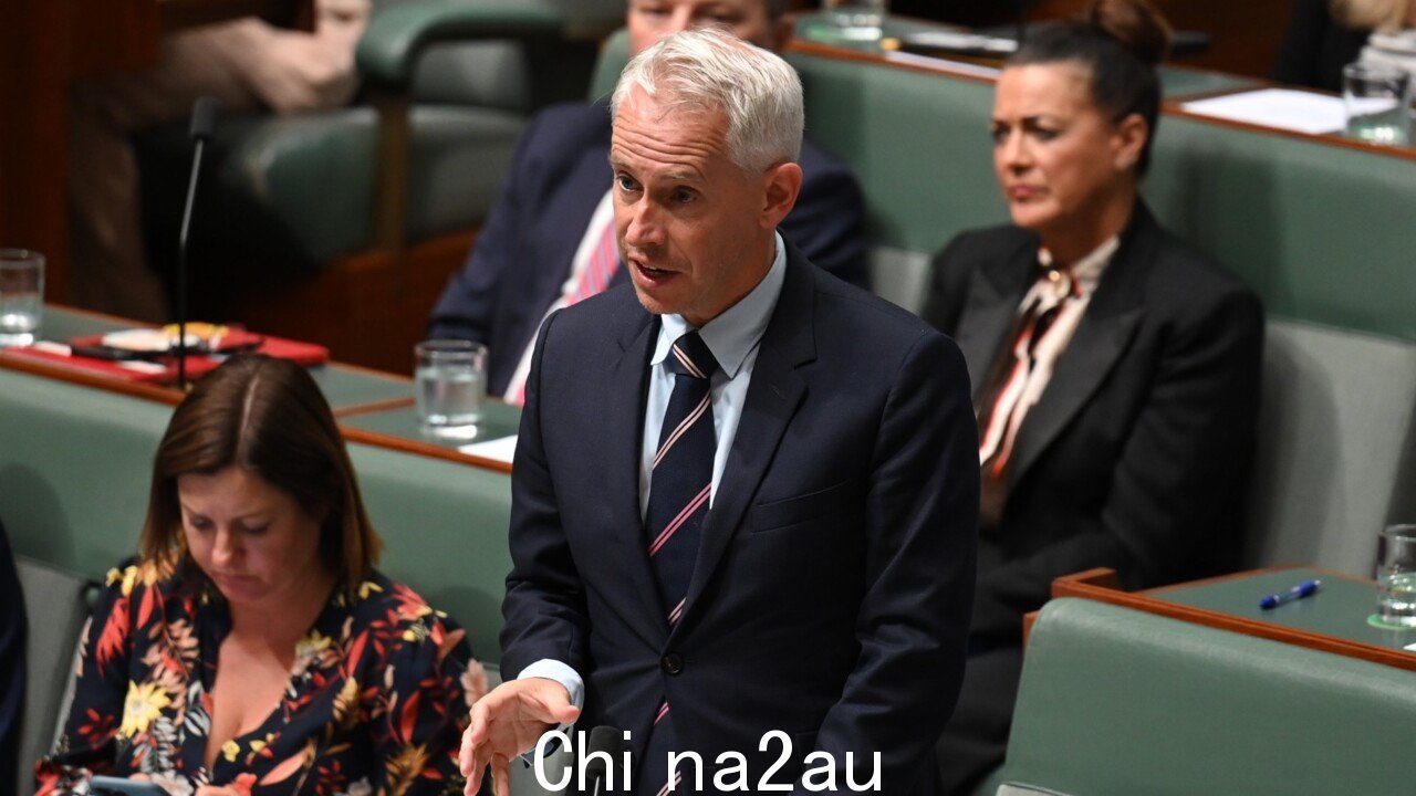 'Mealy-mouthed' :安德鲁·贾尔斯 (Andrew Giles) 对被拘留者的惨败表现出“笨手笨脚的不确定性”” fetchpriority=