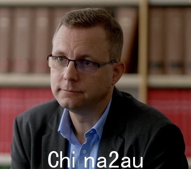 检察官也面临着两难境地,因为两名强奸受害者身份不明,但第三名受害者已知 - 爱尔兰导游 Hazel Behan,她说她于 2004 年在阿尔加维工作时遭到袭击
