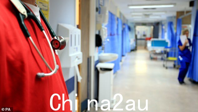NHS Digital 上周发布的数据显示,非英国公民担任的职位比例创历史新高(库存图片)