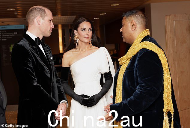 王子和 P经常出席 BAFTA 颁奖典礼的威尔士王妃在活动中与 BAFTA 主席 Krishnendu Majumdar 进行了交谈