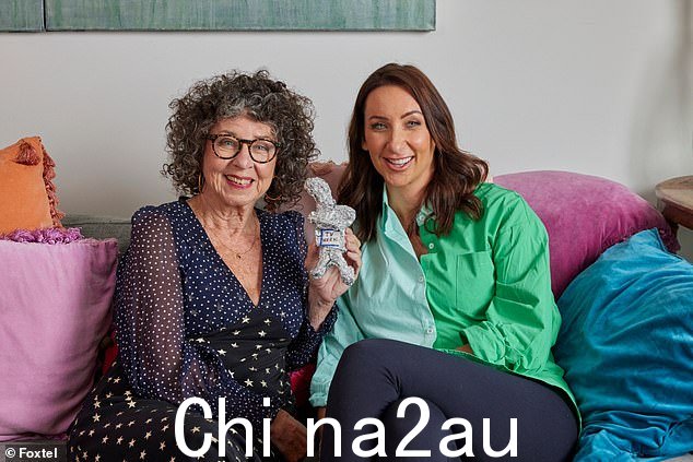 母女二人组 Kerry 和 Izzy 也将在本季回归。两人合照