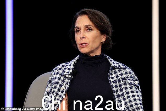 维珍澳大利亚航空首席执行官 Jayne Hrdlicka 宣布辞去职务