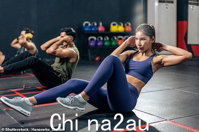 临时抱佛脚锻炼一两次的人与经常锻炼的人相比,腹部脂肪、腰围和体重指数都有类似的下降