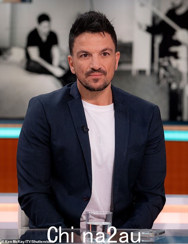 Peter Andre 发布了关于他 88 岁母亲的令人心碎的健康状况更新,她正在与帕金森氏症和阿尔茨海默氏症作斗争 - 1 月份在 GMB 上拍摄的照片