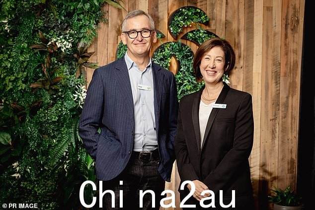 Bardwell 女士的新头衔将使她的年薪为 215 万美元,低于班杜奇先生的年薪 260 万美元