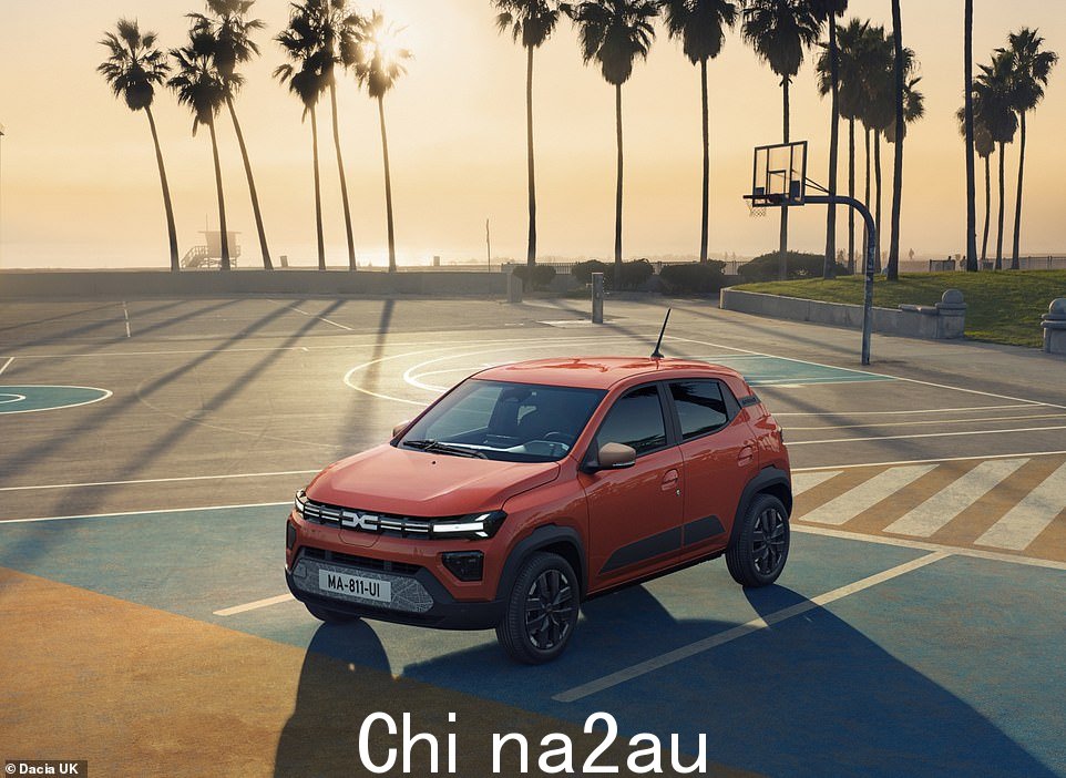 它的长度仅为 3.7 米,比 Dacia 的 Sandero supermini 短。这将是市中心短途旅行的理想选择,转弯半径仅为 4.8 米,使其异常灵活,可以轻松插入最小的停车位