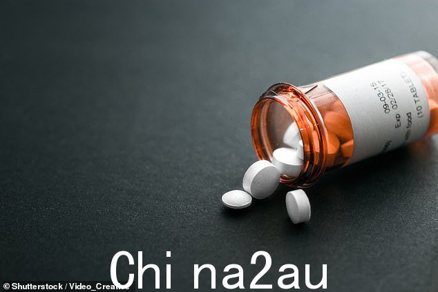 一名 80 多岁的昆士兰男子在妻子在医院去世后服用了安乐死药物。对该男子死亡的调查表示可以对该计划进行“改进”