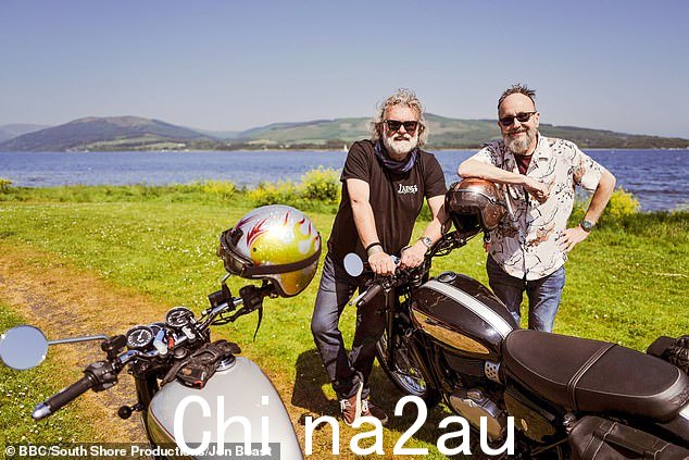 Hairy Bikers 明星戴夫·迈尔斯(右)表示,在接受癌症治疗期间,“活着的感觉真好”” class=