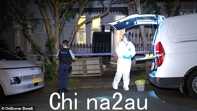 警方已对帕丁顿布朗街住宅周围的社区展开深入调查(如图),并询问邻居是否有任何可能的线索