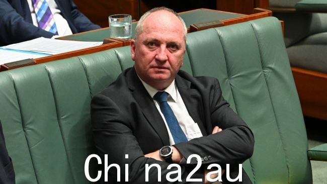 国民党议员巴纳比·乔伊斯警告说,“必须有人支付”因给予零工经济工人休假和退休金权利而产生的额外成本。图片:NCA NewsWire/Martin Ollman