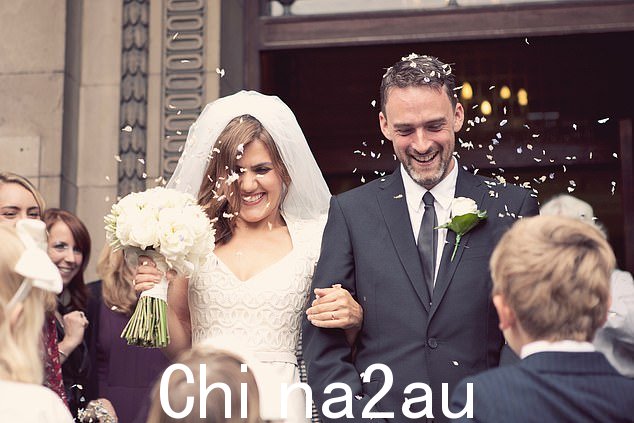 法拉和威尔在婚礼当天