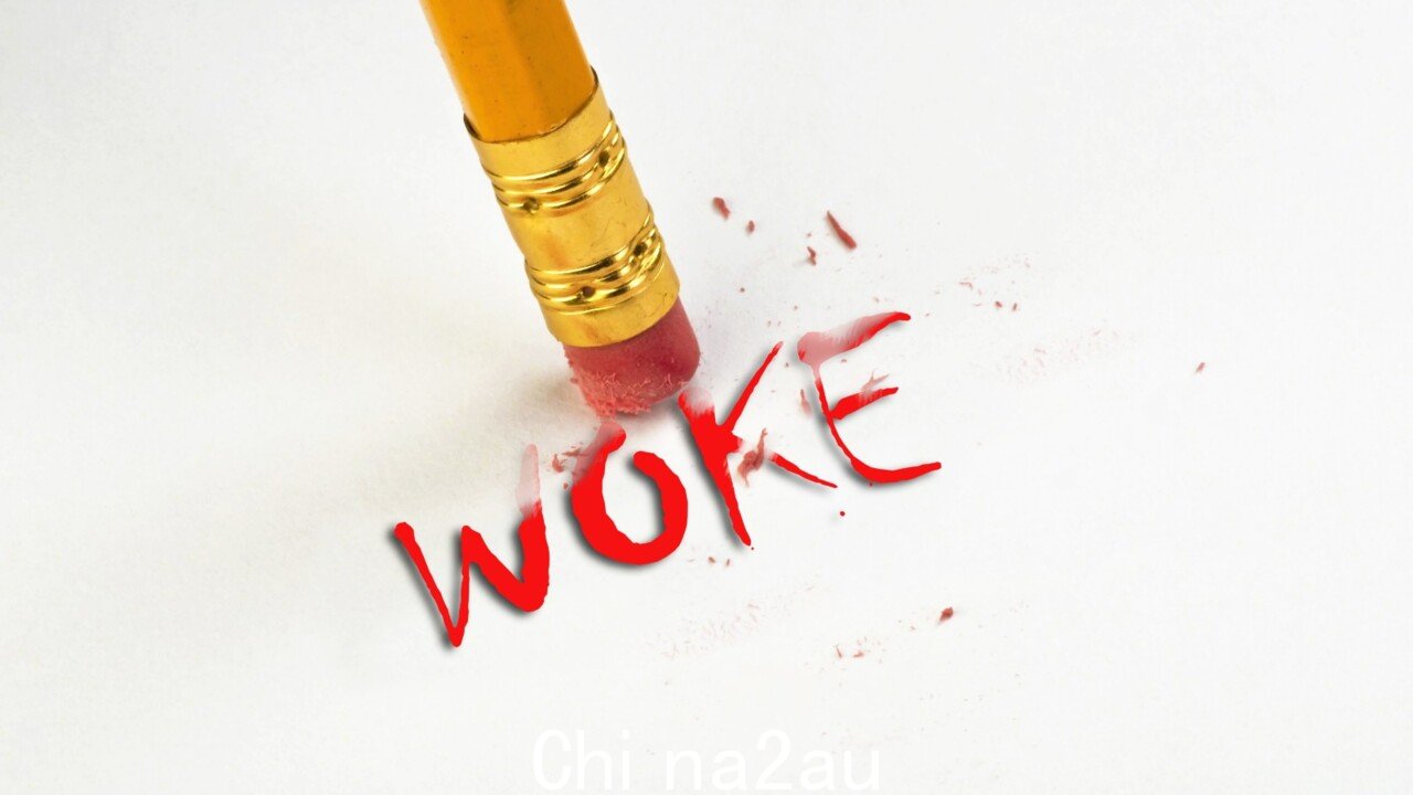工党政府维珍澳大利亚航空的发言人在回应统计数据时表示,他们致力于打造性别平衡的员工队伍。 </p><p>“薪酬公平是性别平等的重要组成部分,维珍澳大利亚航空的薪酬决定与性别或任何其他个人特征无关,”一份声明写道。 </p><p>“我们致力于确保每个人都因其所扮演的角色而受到同等重视和奖励。</p><p>“我们有更大比例的男性担任高薪职位,例如飞行员和飞机工程职位,我们在一线和企业工作组中制定了性别代表性目标和支持计划。”</p><p>“随着时间的推移,我们致力于改善整个组织中关键职位的人口统计特征。目标和举措已经到位,以确保我们实现目标。”</p> <BR>
澳洲中文论坛热点 <BR>
<div class=