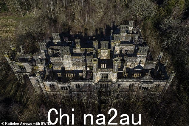 部分地产被分割并拍卖,出于安全考虑,部分地产于 1972 年被拆除 - 计划于 1987 年拆除整个地产