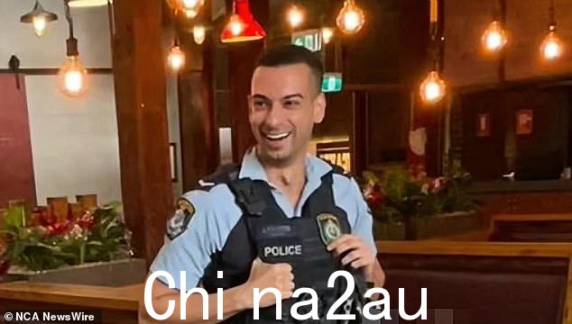 Beau Lamarre-Condon 是新南威尔士州的一名在职警官,被指控犯有两项谋杀罪。警方将在法庭上指控他向贝尔德和戴维斯开了三枪