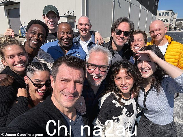 Corenswet 将由 Rachel Brosnahan (Lois Lane)、Isabela Merced (Hawkgirl)、Edi Gathegi (Mister Terrific)、Nathan Fillion (Guy Gardner/Green Lantern)、Anthony Carrigan (Metamorpho)、Maria 加入加布里埃拉·德·法利亚(工程师)、斯凯勒·吉桑多(吉米·奥尔森)、尼古拉斯·霍尔特(莱克斯·卢瑟)和泰伦斯·罗斯莫尔(奥蒂斯)