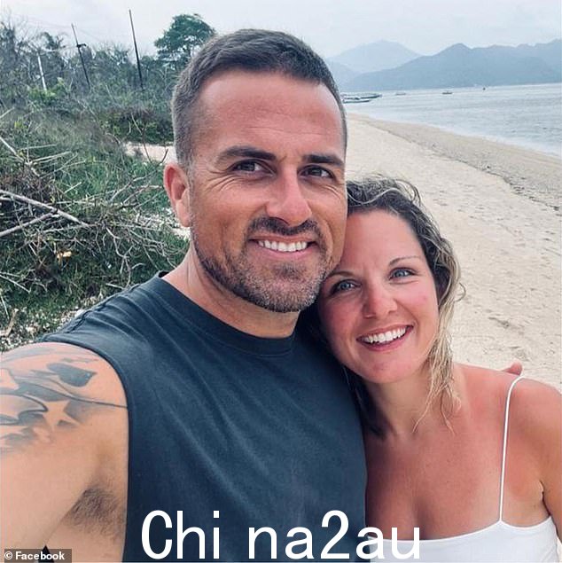 艾莉的银幕搭档本最近和他的新女友在 Facebook 上正式公开,确认他已经从 MAFS 婚姻中走出来了