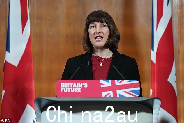 影子财政大臣雷切尔·里夫斯。里夫斯女士将工党的计划描述为有利于工人和有利于企业的计划,并声称该计划是与企业“合作制定的”。然而,我们不应忘记,该党的一些经济承诺在最近几周急剧瓦解