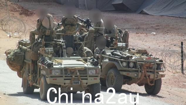 仍在服役的士兵坚称该男子构成威胁并打算实施自杀式袭击。图为:驻叙利亚的 SAS 地面部队