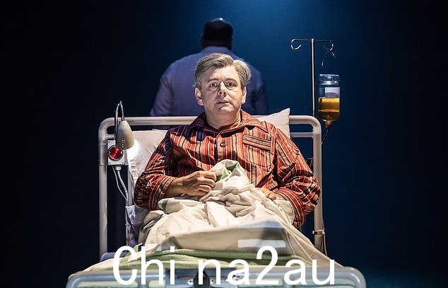 迈克尔·辛 (Michael Sheen) 在蒂姆·普莱斯 (Tim Price) 的奇幻风格戏剧中扮演了出色的角色。Iner-turned-MP Aneurin Bevan,他为 NHS 的建立付出了比任何人都多的努力