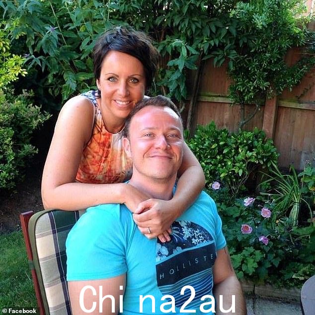 Adam Thompson,39 岁,10 月 10 日被父亲发现死在诺福克郡马尔巴顿的家中