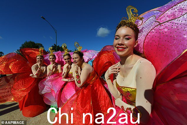 并非所有人都对取消墨尔本年度蒙巴游行的决定印象深刻。图为游行参与者。