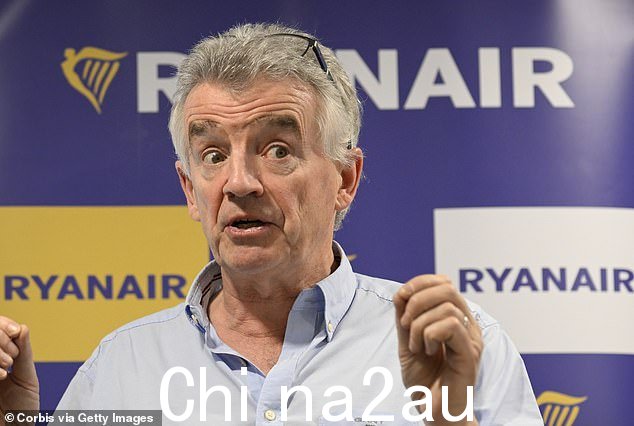 奥利里先生还讲述了他最近去美国旅行时如何拒绝花费 15,000 英镑乘坐英国航空公司的商务舱