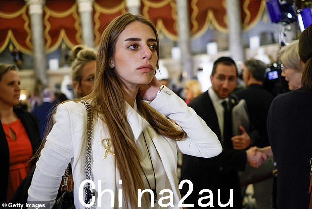 被哈马斯绑架的以色列人质获释的米娅·谢姆 (Mia Schem) 出席三月在美国国会大厦众议院举行的国会联席会议期间总统乔·拜登发表的国情咨文演讲2024 年 07 日