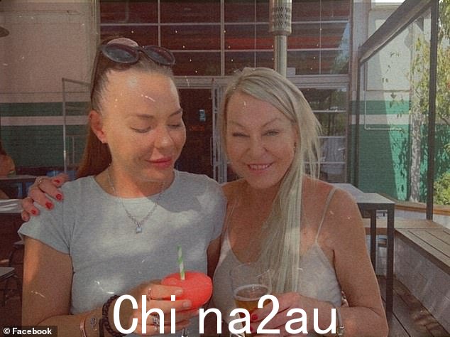 Carly Pirronelli 和她妈妈的幸福时光