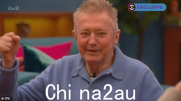 Sharon 和 Louis Walsh(如图)分享了他们在《X 因素》中的工作经历,坚称幕后评委之间的关系很紧张