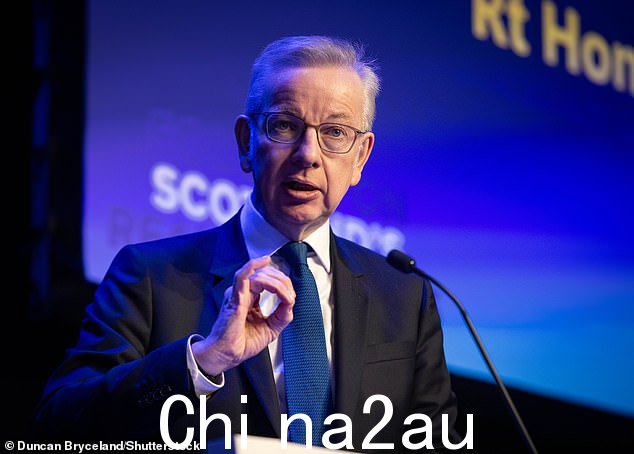 升级部长迈克尔·戈夫最近表示,如果议会放弃意识形态的束缚,他们将有更多的钱可以花