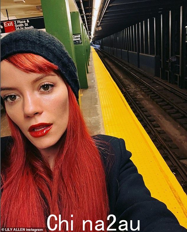 38 岁的莉莉·艾伦 (Lily Allen) 周二引发了一场有争议的辩论,因为她声称女性必须在职业或母亲之间做出选择,因为“你无法拥有一切”