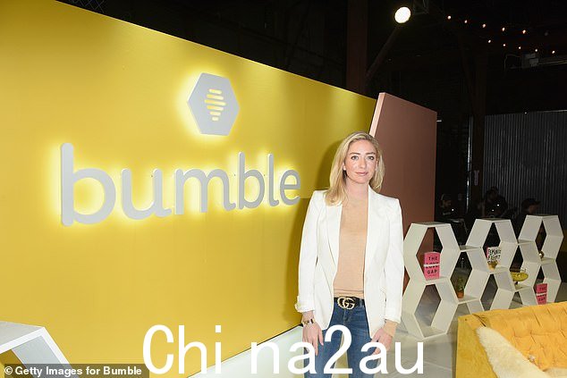 据信哈利的其他滑雪伙伴包括约会应用企业家惠特尼·沃尔夫(如图),她是 Tinder 的联合创始人,后来又是女性友好的约会应用 Bumble 的创始人