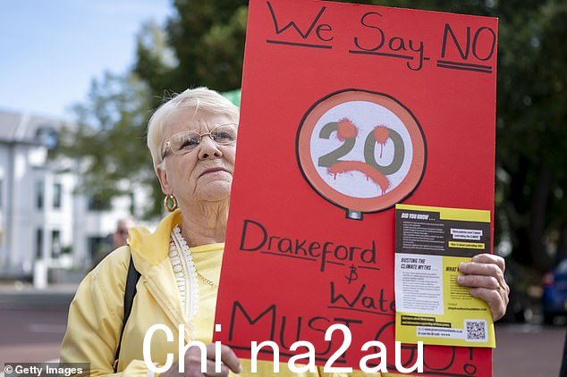 根据计划,市政厅将确保当地人支持道路限制
