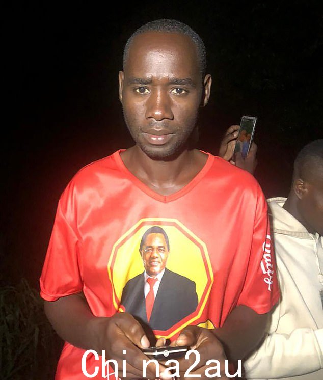 农民 Chanda Mwewa 是在市场中被枪杀的 48 人之一